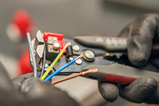 Best Residential Electrician Services  in Conneaut, OH